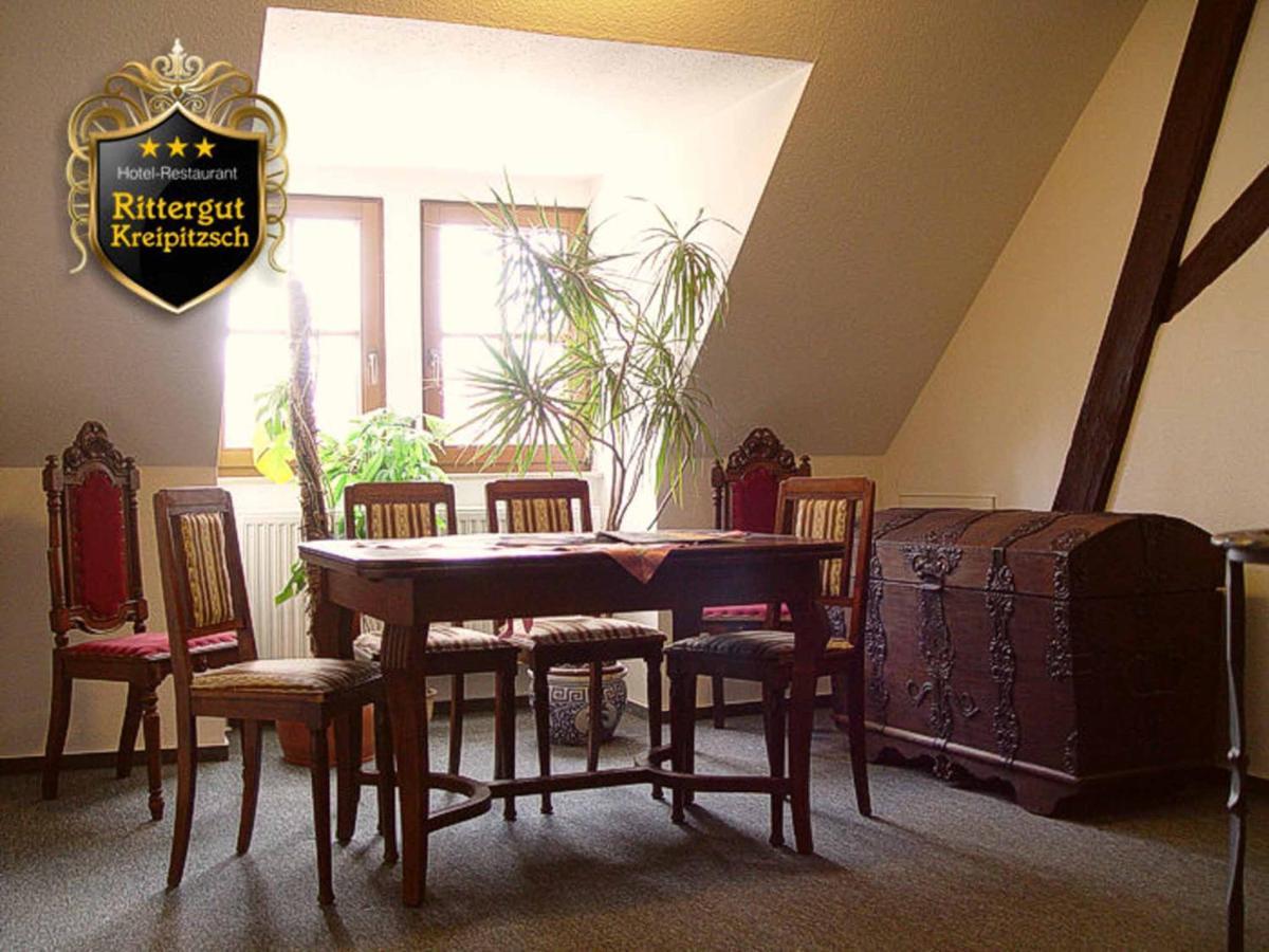 Hotel Und Restaurant Rittergut Kreipitzsch ナウムブルク エクステリア 写真