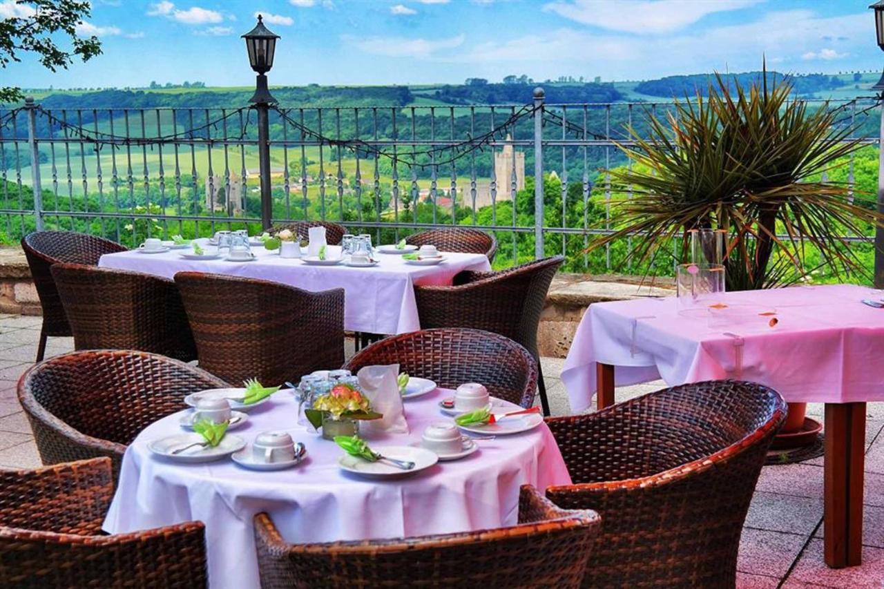 Hotel Und Restaurant Rittergut Kreipitzsch ナウムブルク エクステリア 写真