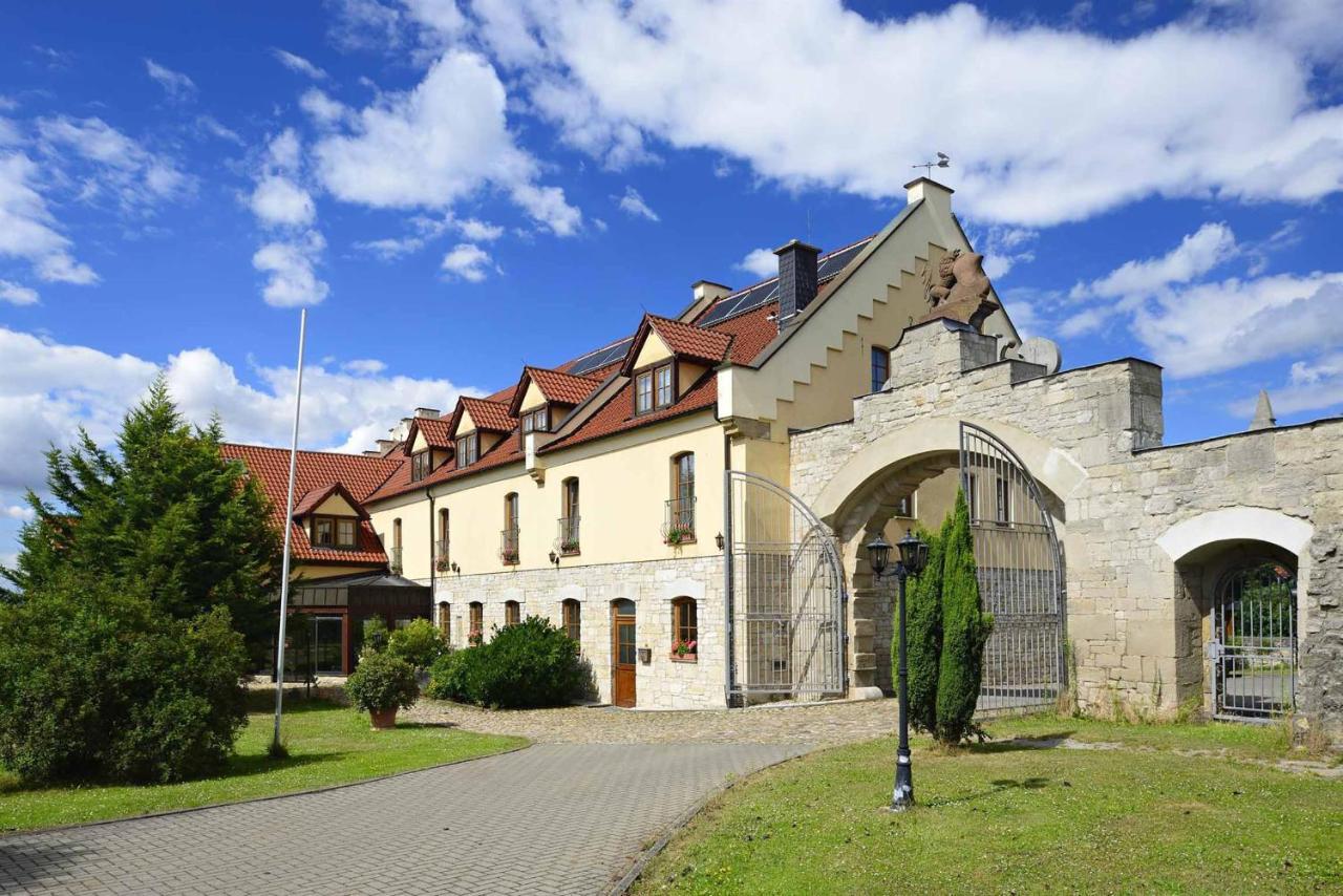 Hotel Und Restaurant Rittergut Kreipitzsch ナウムブルク エクステリア 写真